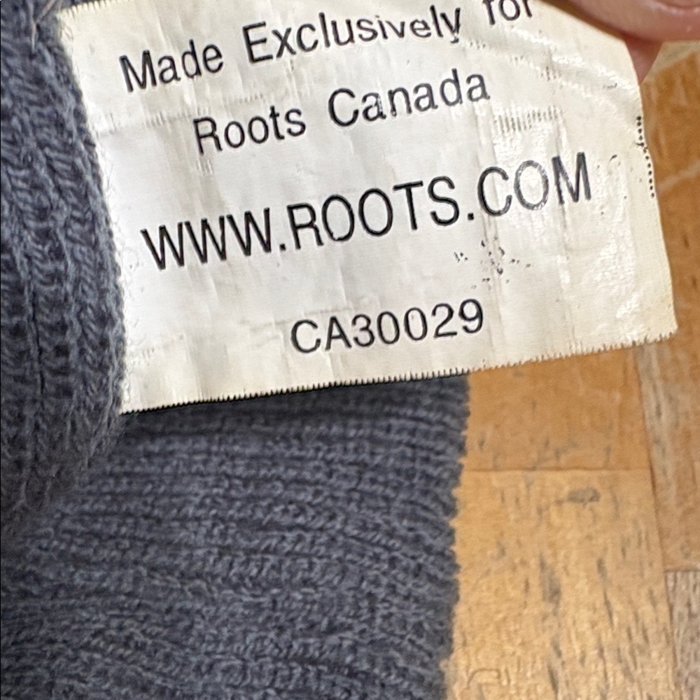 Molson Canadian Roots beanie - Picture 5 of 7